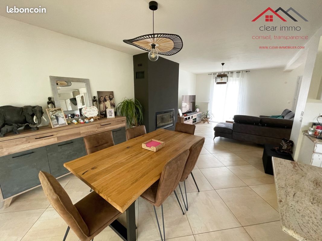 Casa de 3 dormitorios en Thionville, France No. 68085