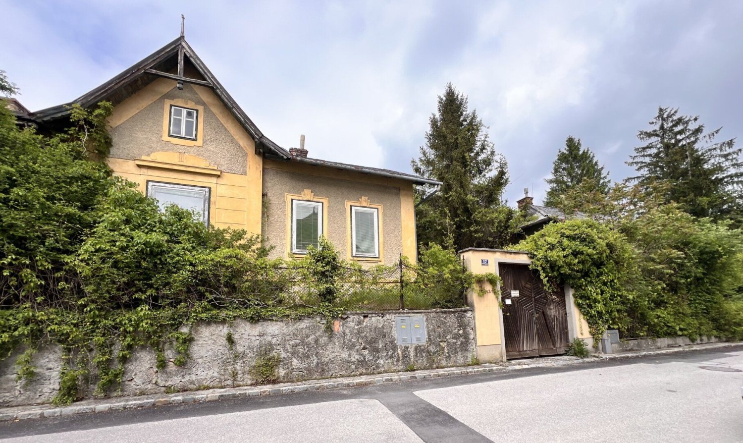 Grundstück in Hirtenberg, Austria 180m², Nr. 130375