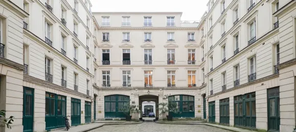 5 bedrooms Apartment in Paris, France No. 131347 29