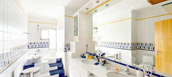 4 bedrooms Villa in Felgueiras, Portugal No. 137662 10