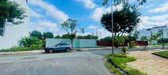  Land in District 7, Vietnam No. 19946 3