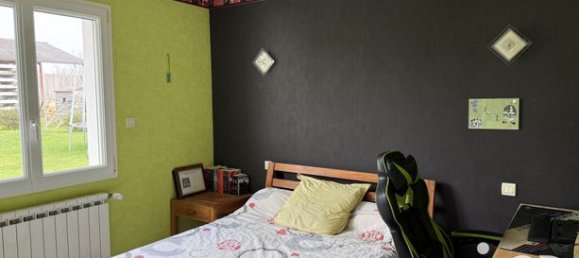 4 Schlafzimmer Haus in Deux-Sevres, France, Nr. 300728 16
