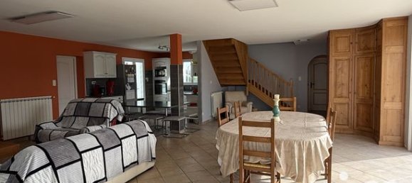 4 Schlafzimmer Haus in Deux-Sevres, France, Nr. 300728 5