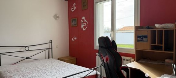 4 Schlafzimmer Haus in Deux-Sevres, France, Nr. 300728 14