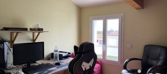 4 Schlafzimmer Haus in Deux-Sevres, France, Nr. 300728 15