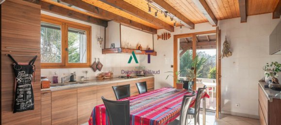 5 bedrooms House in Claix, France No. 201597 12