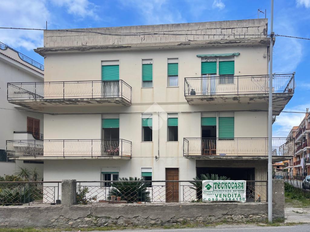 3 غرف نوم شقة في Falcone, Italy رقم 50920