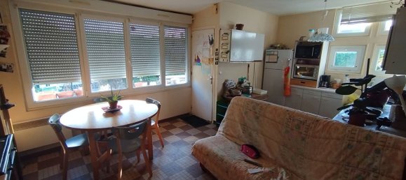 Casa de 2 dormitorios en Vibraye, France No. 112043 4