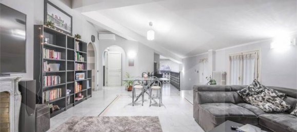 5 rooms Apartment in Castellarano, Italy No. 329355 3