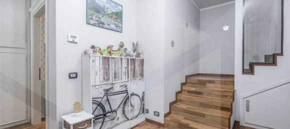 5 rooms Apartment in Castellarano, Italy No. 329355 7