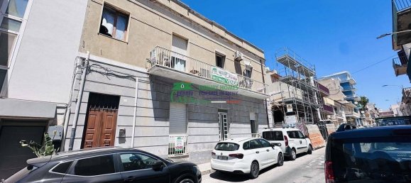 6 bedrooms House in Vittoria, Italy No. 286062 24