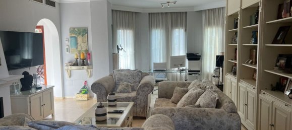 Villa de 3 dormitorios en Estepona, Spain No. 148384 29