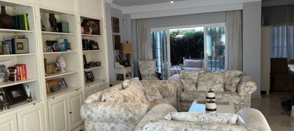 Villa de 3 dormitorios en Estepona, Spain No. 148384 28