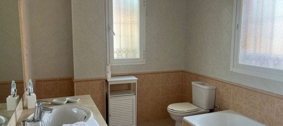 Villa de 3 dormitorios en Estepona, Spain No. 148384 11