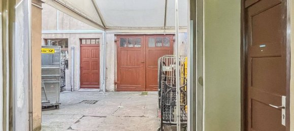 Здание с 10 комнатами в Тельтов-Флеминг, Германия № 80905 14