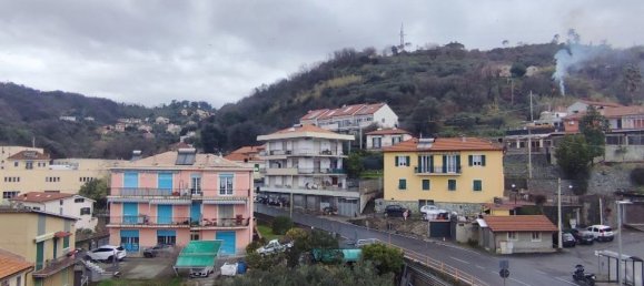 Apartamento de 3 divisões em Celle Ligure, Italy N.º 138277 2