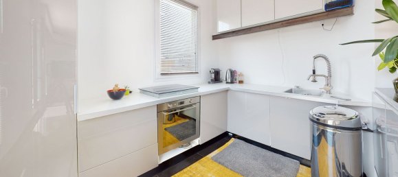 2 bedrooms Apartment in Seine-Saint-Denis, France No. 182364 11