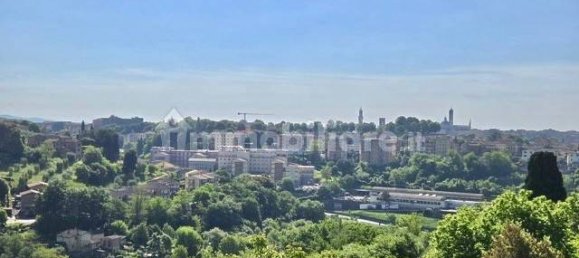 Apartamento T2 em Siena, Italy N.º 323804 5