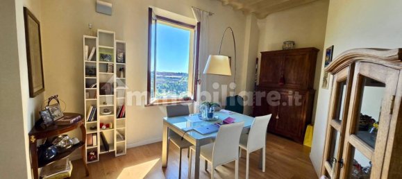 Apartamento T2 em Siena, Italy N.º 323804 10