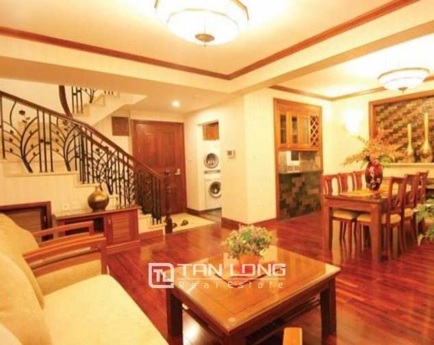 Apartamento de 2 dormitorios en Hoan Kiem, Vietnam No. 3304