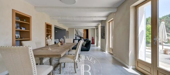6 bedrooms Villa in Aix-en-Provence, France No. 348712 4