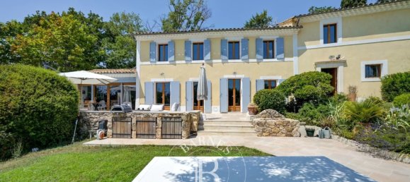 6 bedrooms Villa in Aix-en-Provence, France No. 348712 2