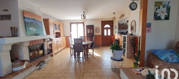 3 Schlafzimmer Haus in Mardie, France, Nr. 255360 10