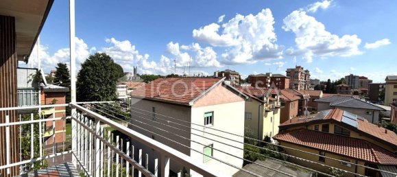 2 bedrooms Apartment in Cinisello Balsamo, Italy No. 361763 14
