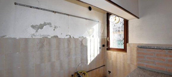 1 Schlafzimmer Haus in Bressana Bottarone, Italy, Nr. 238635 9