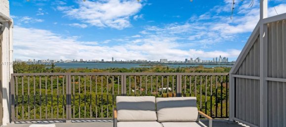 4 Schlafzimmer Gewerbliche Immobilien in Miami, USA, Nr. 615601 20