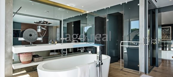 4 bedrooms Villa in Quarteira, Portugal No. 121977 11