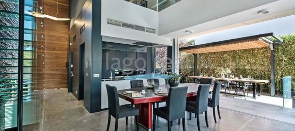 4 bedrooms Villa in Quarteira, Portugal No. 121977 7