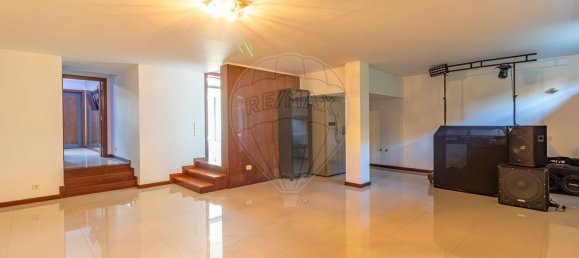 4 bedrooms House in Maia, Portugal No. 163098 13