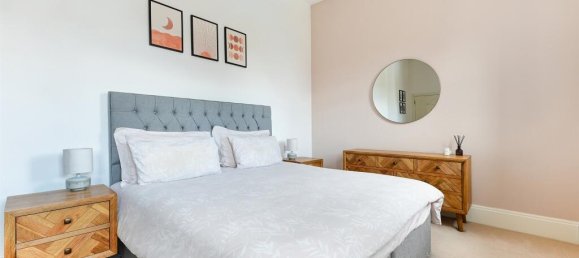 2 bedrooms Apartment in Epsom, United Kingdom No. 9738 8