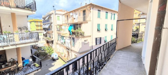 4 rooms Apartment in Finale Ligure, Italy No. 364097 17