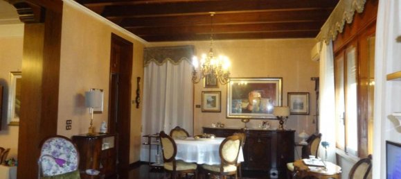 10-salle Villa à San Donà di Piave, Italy No. 26238 9