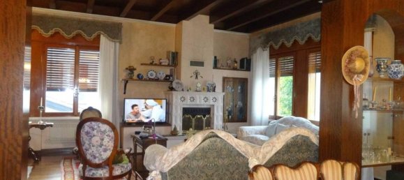 10-salle Villa à San Donà di Piave, Italy No. 26238 4