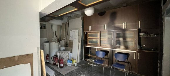 96m² Commercial property in Cornella De Llobregat, Spain No. 182276 17