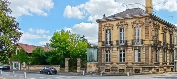 2 bedrooms House in Bergerac, France No. 296836 3