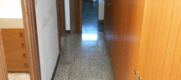 2 bedrooms Apartment in Milan, Italy No. 246740 15