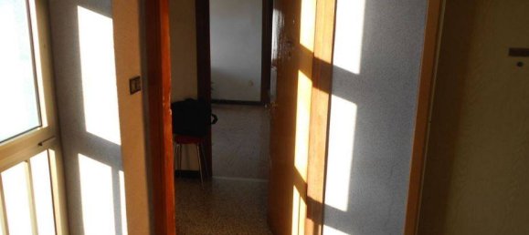 2 bedrooms Apartment in Milan, Italy No. 246740 8