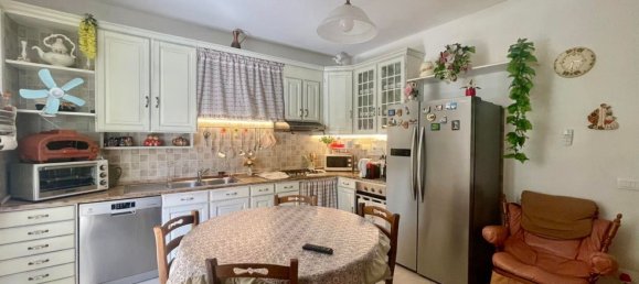 5 bedrooms House in San Miniato, Italy No. 372306 6