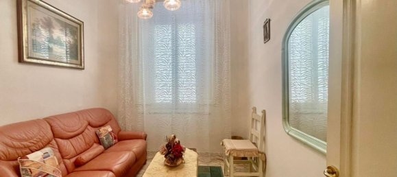 5 bedrooms House in San Miniato, Italy No. 372306 33