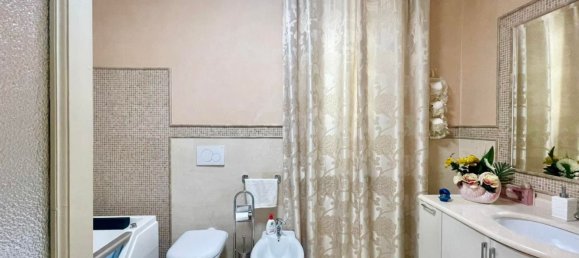 5 bedrooms House in San Miniato, Italy No. 372306 20