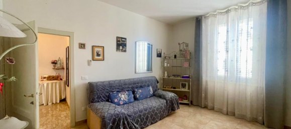 5 bedrooms House in San Miniato, Italy No. 372306 32