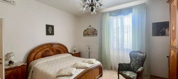 5 bedrooms House in San Miniato, Italy No. 372306 26