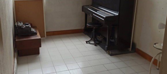 2 bedrooms Apartment in Fresnes, France No. 328664 8