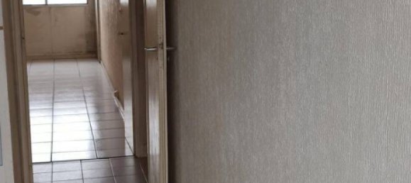 2 bedrooms Apartment in Fresnes, France No. 328664 11