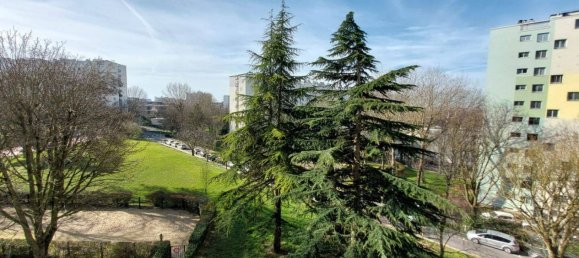 2 bedrooms Apartment in Fresnes, France No. 328664 3