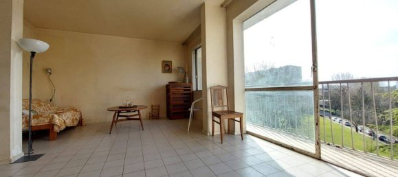 2 bedrooms Apartment in Fresnes, France No. 328664 2